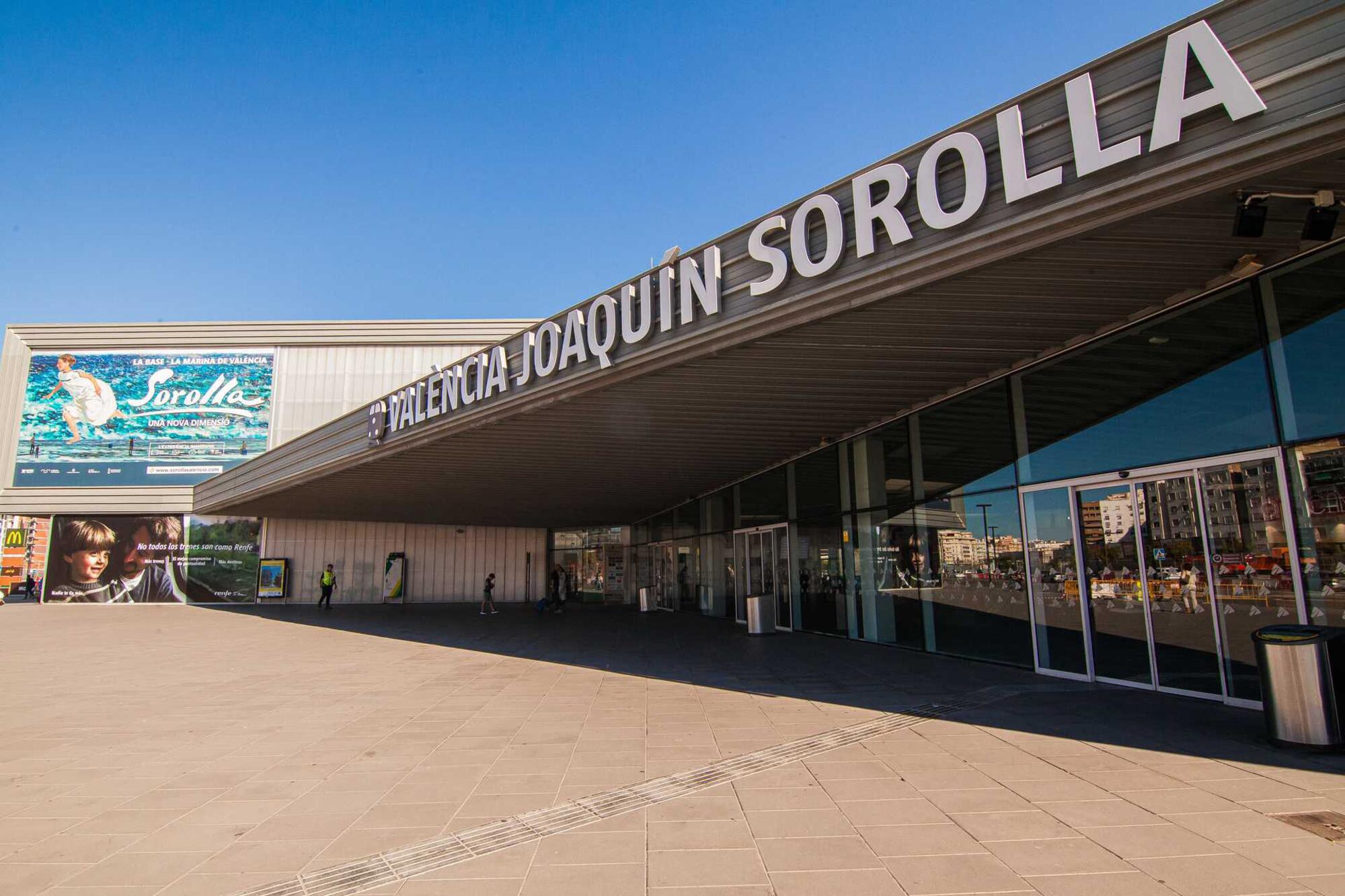 Estación Joaquín Sorolla ADIF Valencia
